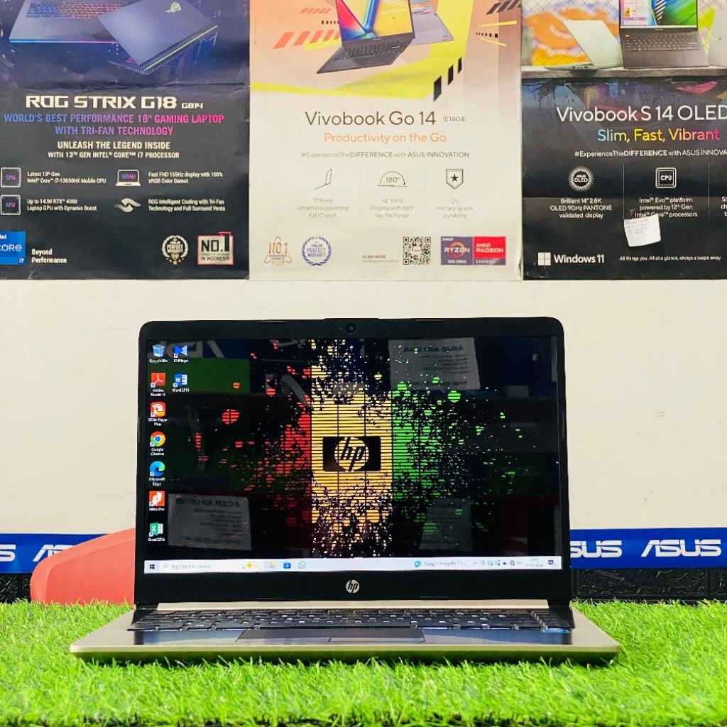 Laptop Second HP 14s-CF1047TU (Intel Celeron 4205U) | RAM 4GB / SSD 256GB