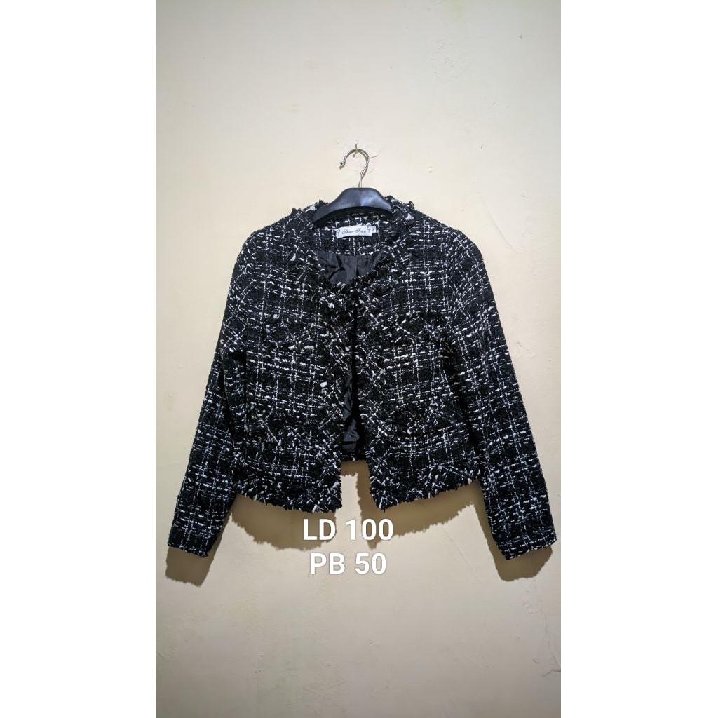 Blazer Tweed Hitam Corak