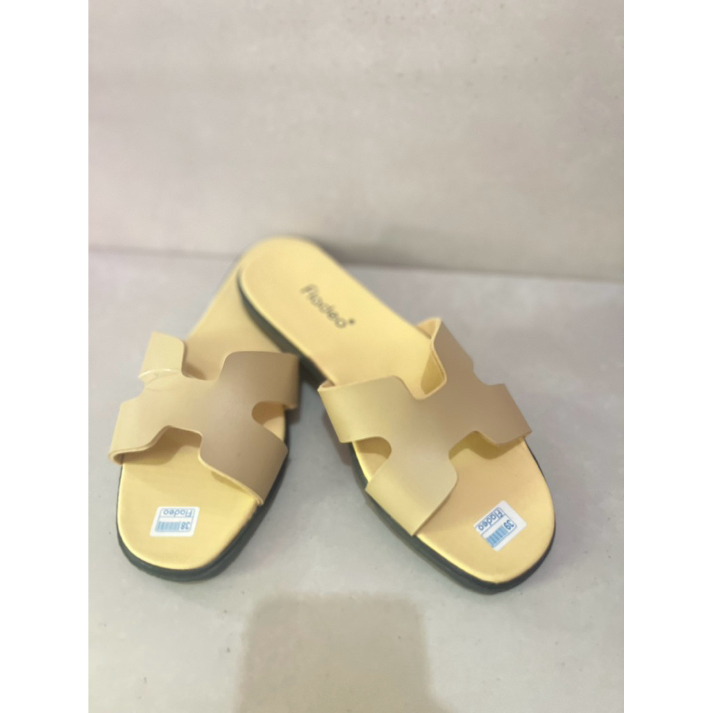 Sandal Flat Fladeo