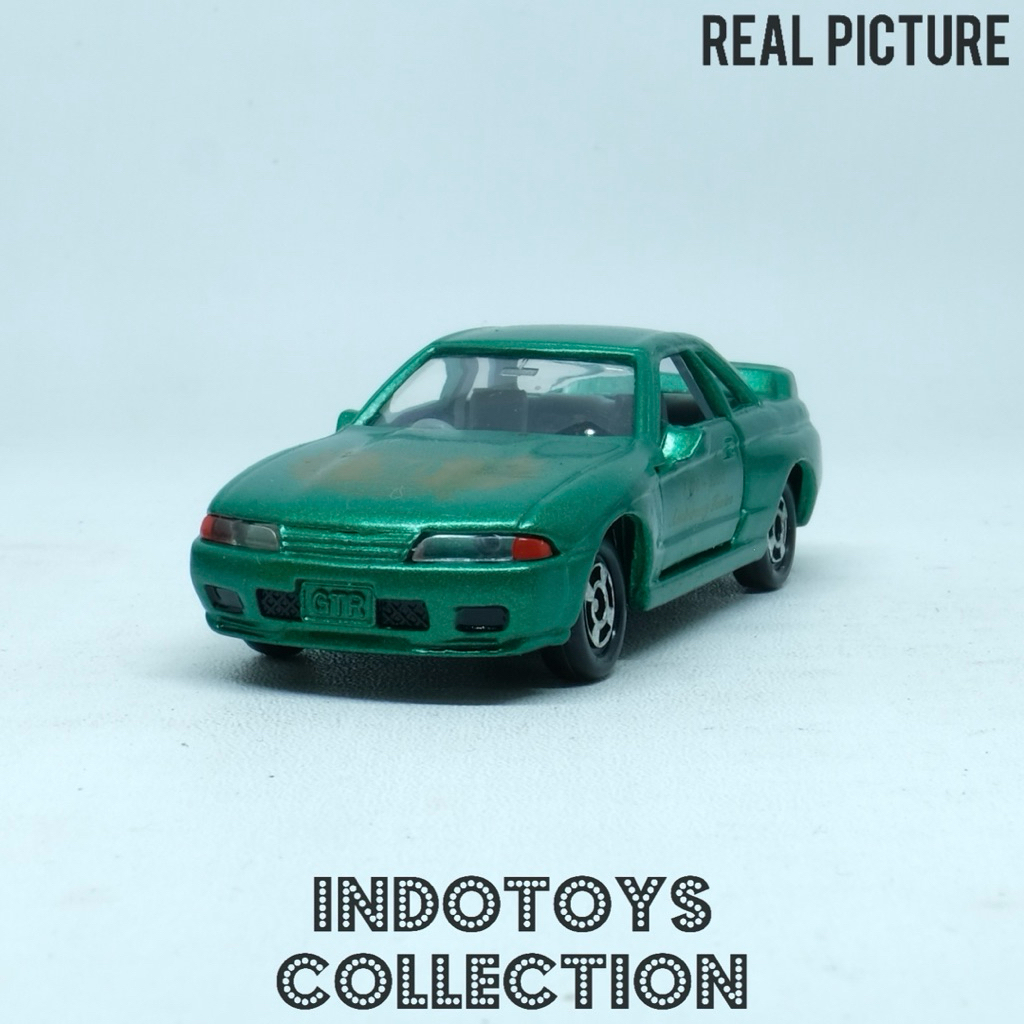 Tomica Gift Set ~ Nissan Skyline GTR R32