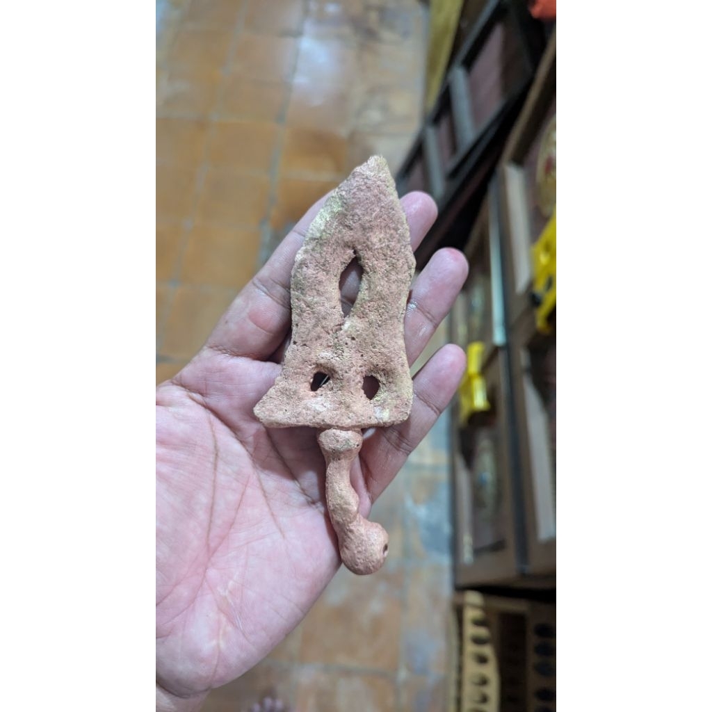 Hiasan Dinding Perunggu Bethok sigar jantung temuan