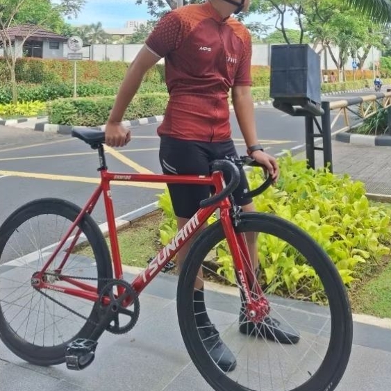 TSUNAMI SNM 100 RED SIZE L