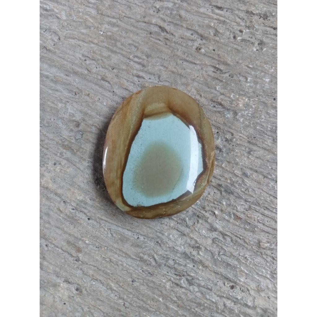 liontin batu jesper motif