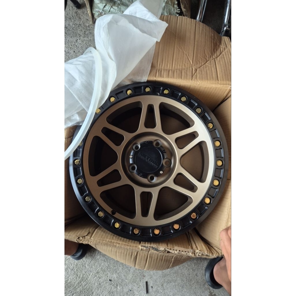 VELG METHOD R17×9.0 bronze