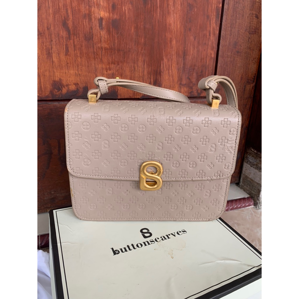 preloved tas buttonscraves audrey mono