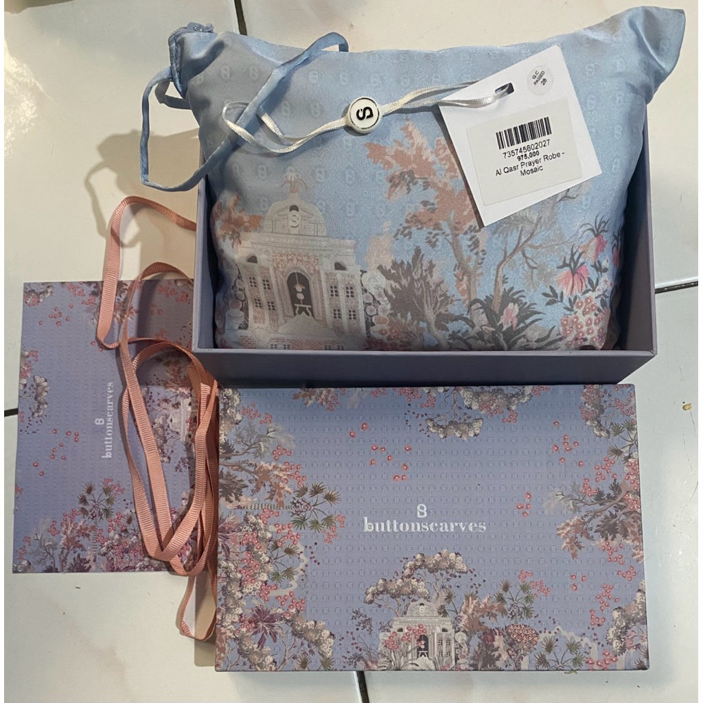 Buttonscarves Al Qasr Prayer Robe - Mosaic NEW Original