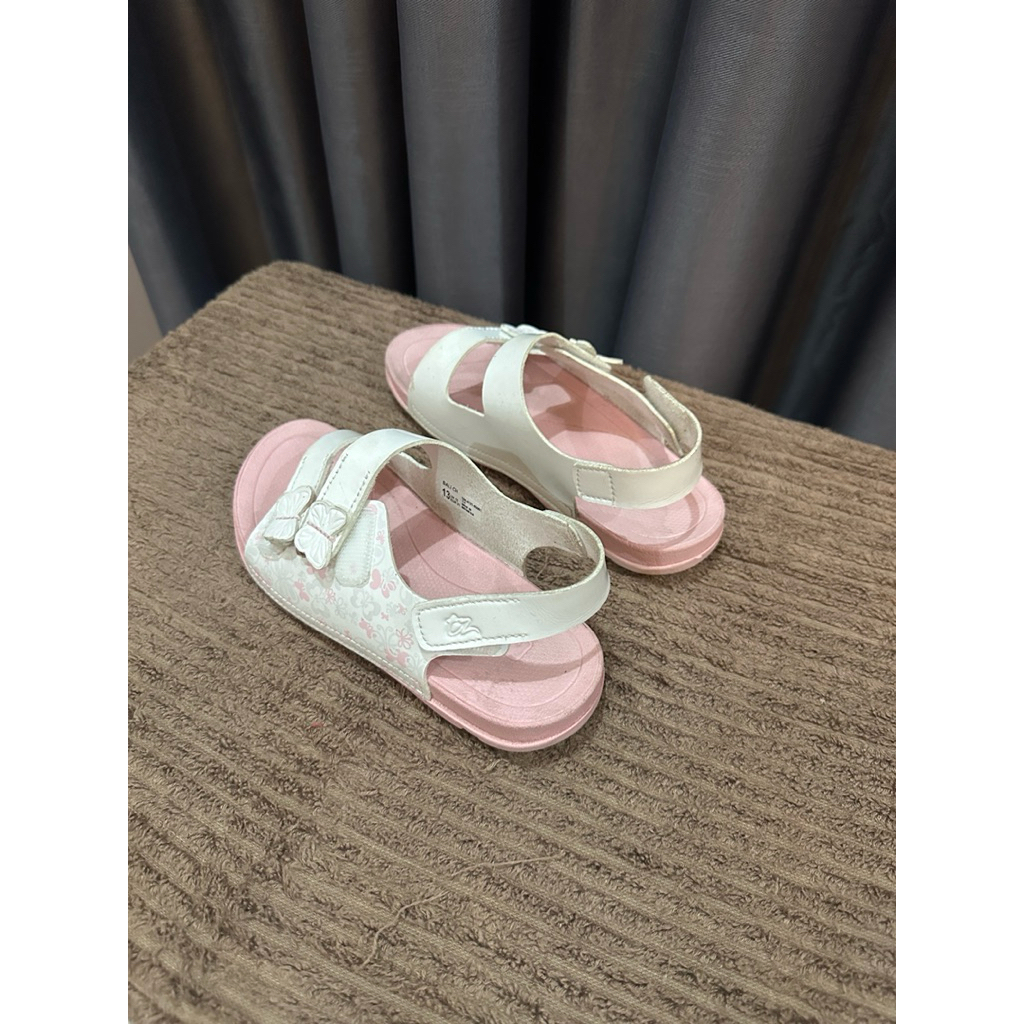 TZ sepatu anak perempuan