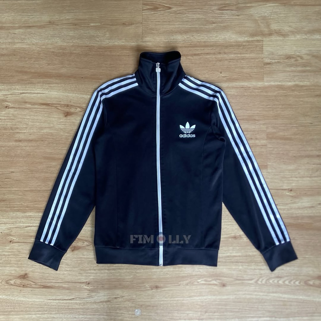 Tracktop Adidas Europe bw