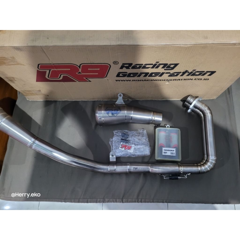 R9 GP TITANIUM CBR250RR