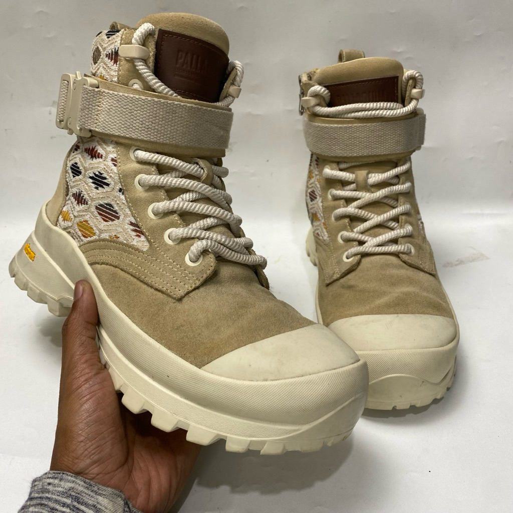 Sz 41 -Palladium Sepatu Boot