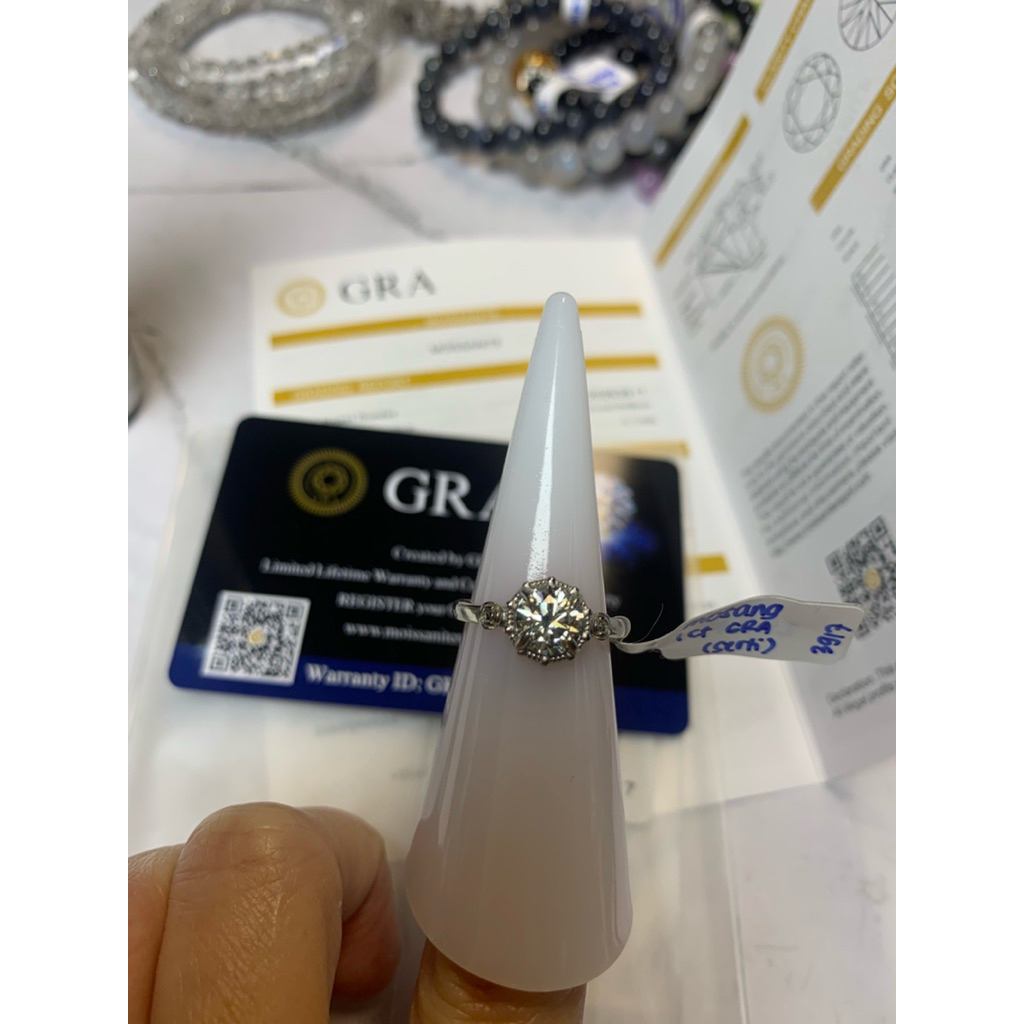 Cincin Moissanite S925 (Adjustable) GRA