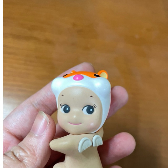 Sonny Angel Looking Back Hamster Used
