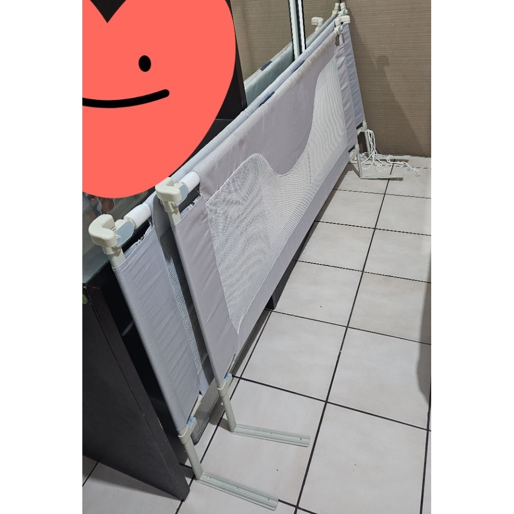 PRELOVED PAGAR BAYI V BABY WARNA ABU2 ADA 5 PAGAR