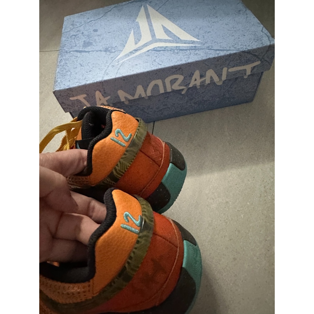 Preloved Sepatu Basket Ja Morant 1 US 4Y/36