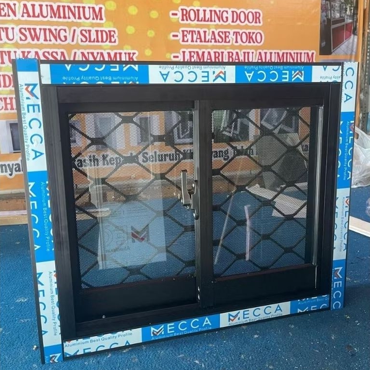 50 x 100 Jendela Sliding + Tralis alumunium dan kasa nyamuk