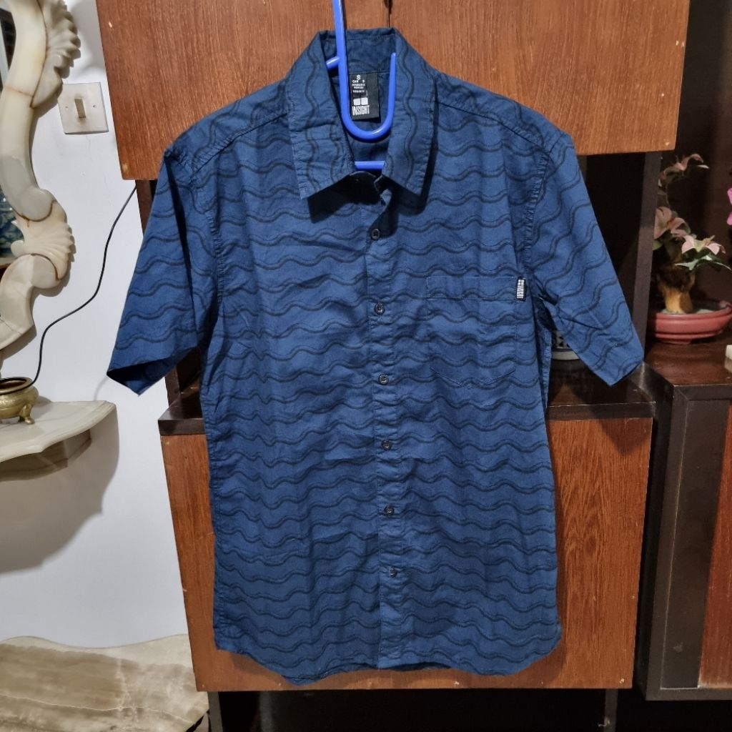 Kemeja Pendek Insight Iris Snake Navy Blue Original
