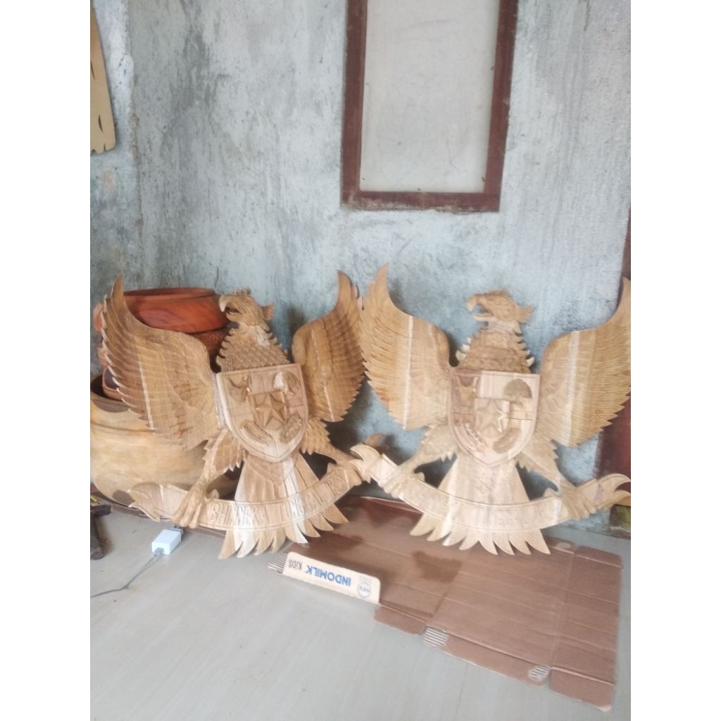 ukiran kayu garuda