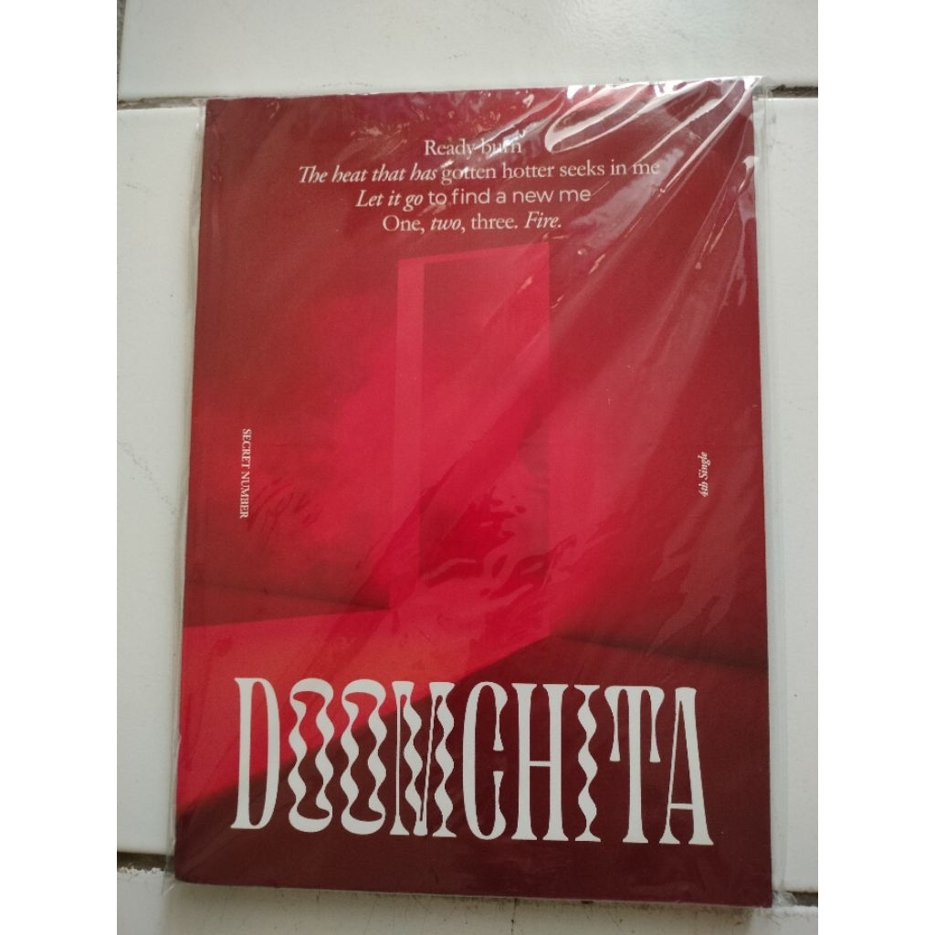 album only SECRET NUMBER doomchita