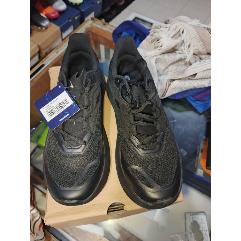 sepatu running MILLS TREXIMO HYDRA M3