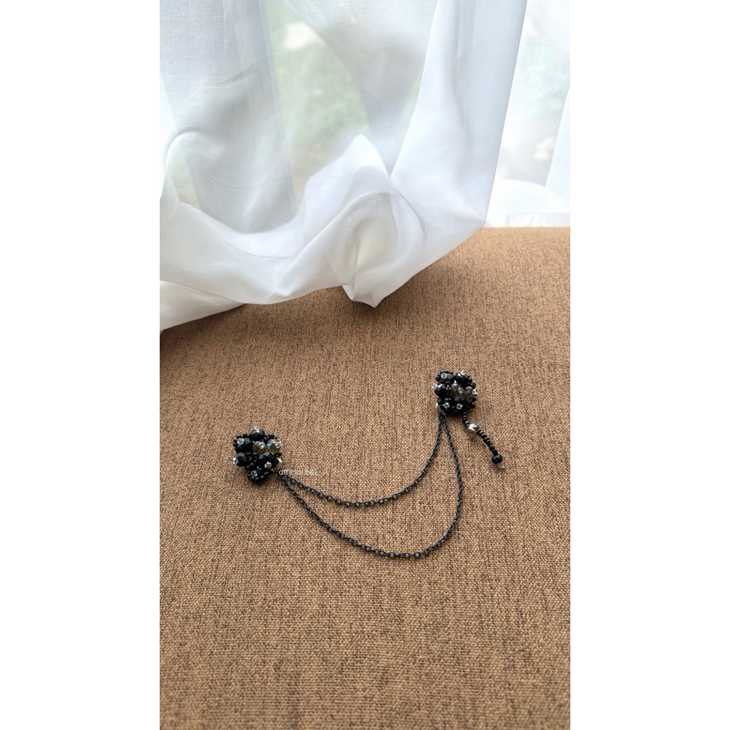 Brooch black rantai/bros baju kekinian/handmade bros