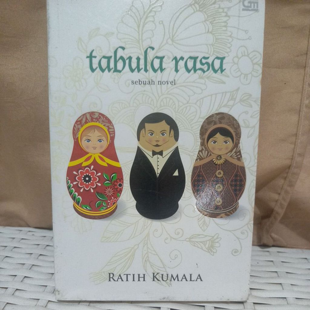 TABULA RASA - RATIH KUMALA