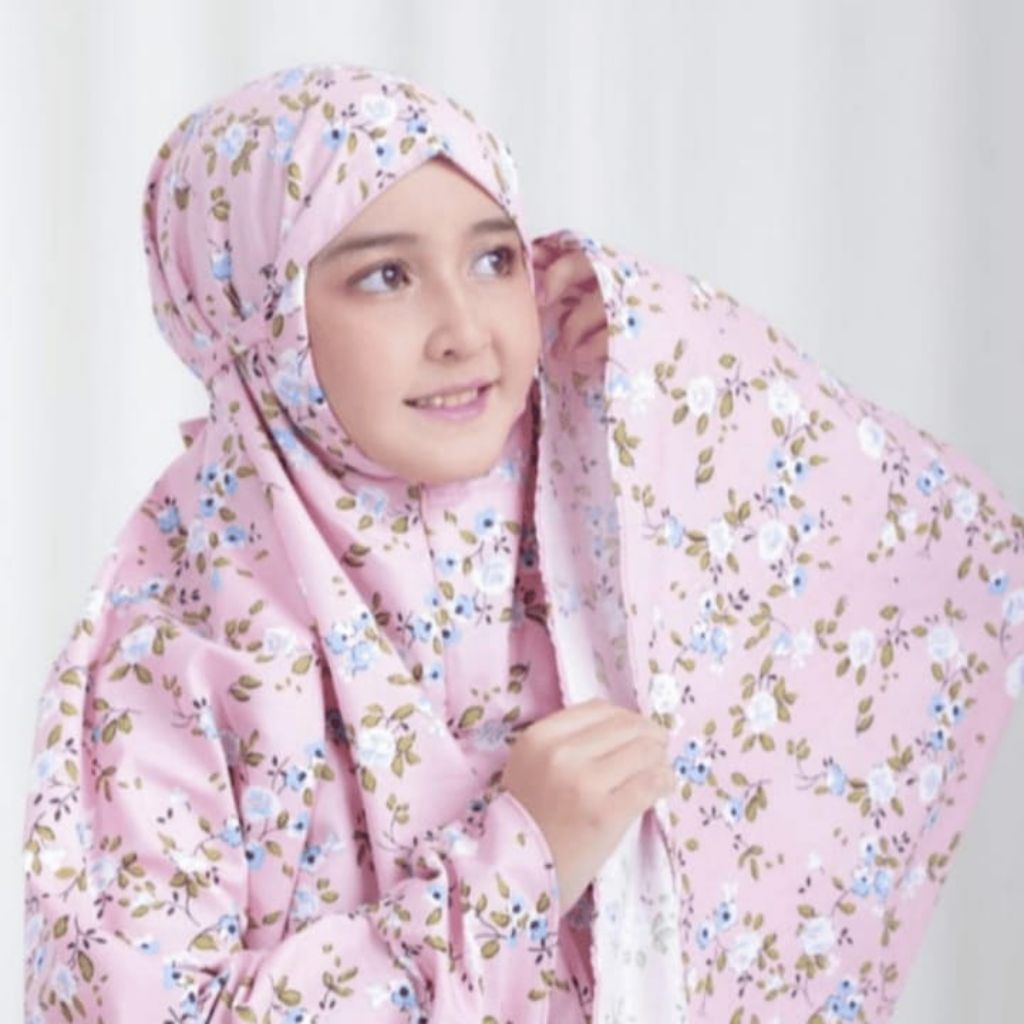 Mukena Anak Tanggung Motif Bunga 8-15 Tahun