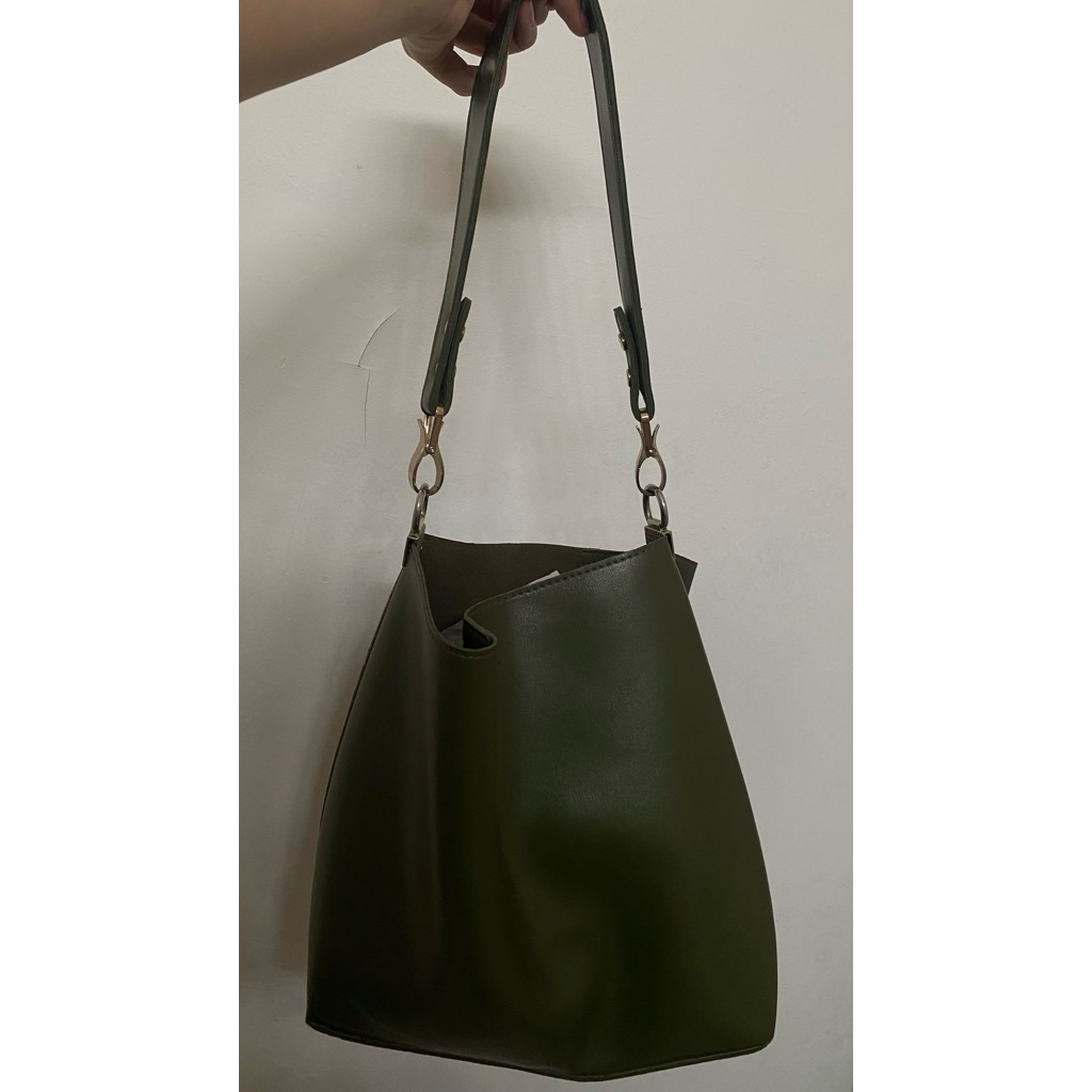 Preloved shoulderbag