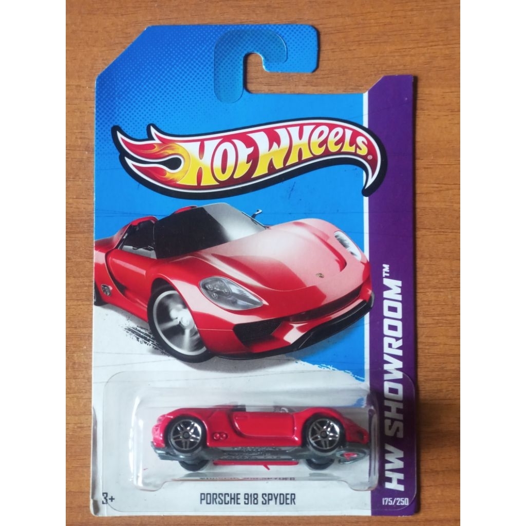 Hot wheels Porsche 918 Spyder Merah [CARD LAMA]