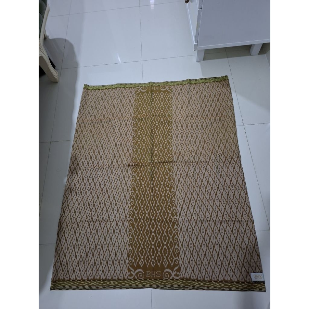 Sarung BHS Spunsilk KWG Full Sutra