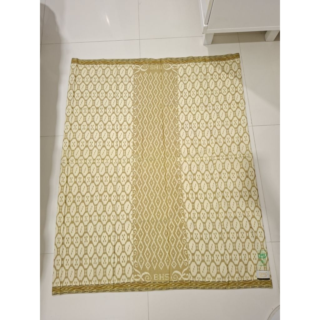 Sarung BHS Spunsilk KWG Full Sutra