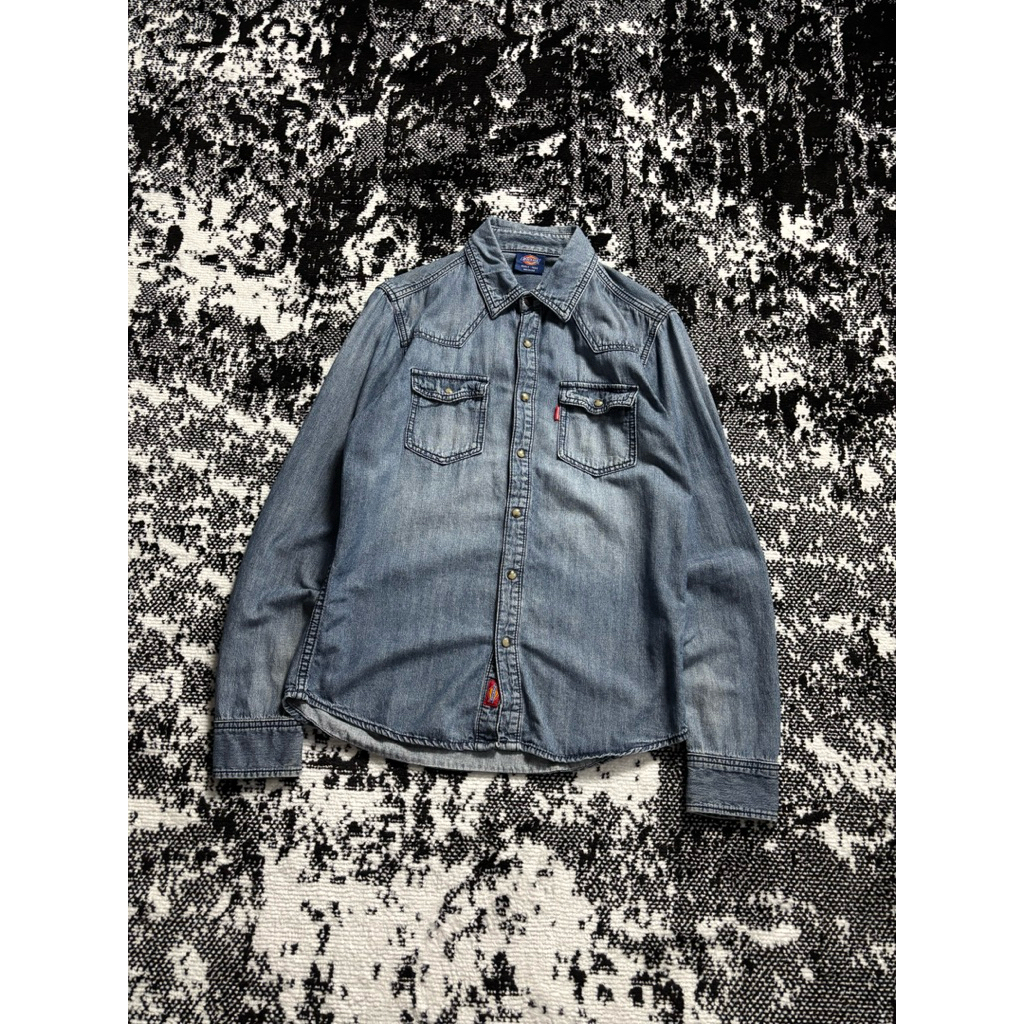 Kemeja Dickies