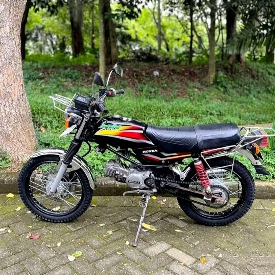 Striping Stiker Polet list motor honda win 100 2002 2003 2004 hitam lis kuning merah list body stand