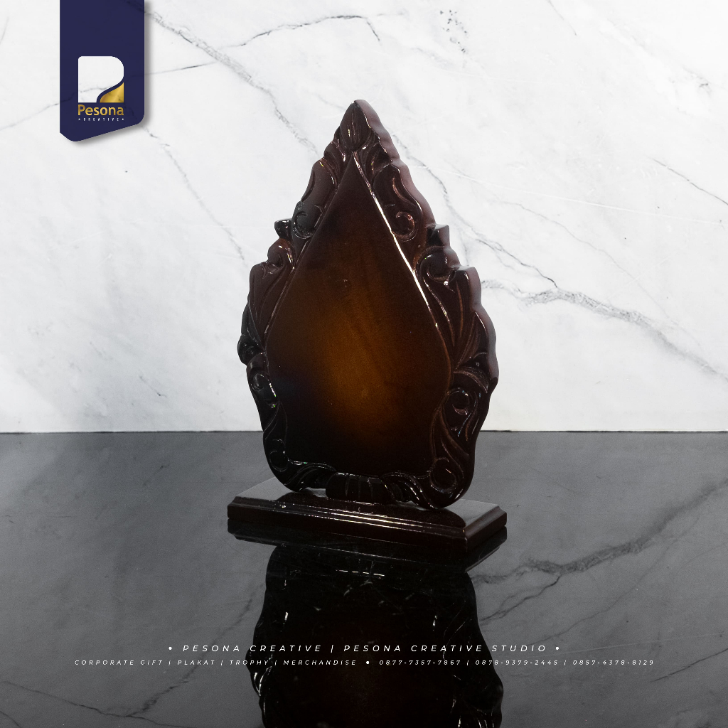 Plakat Kayu Ukir Standar