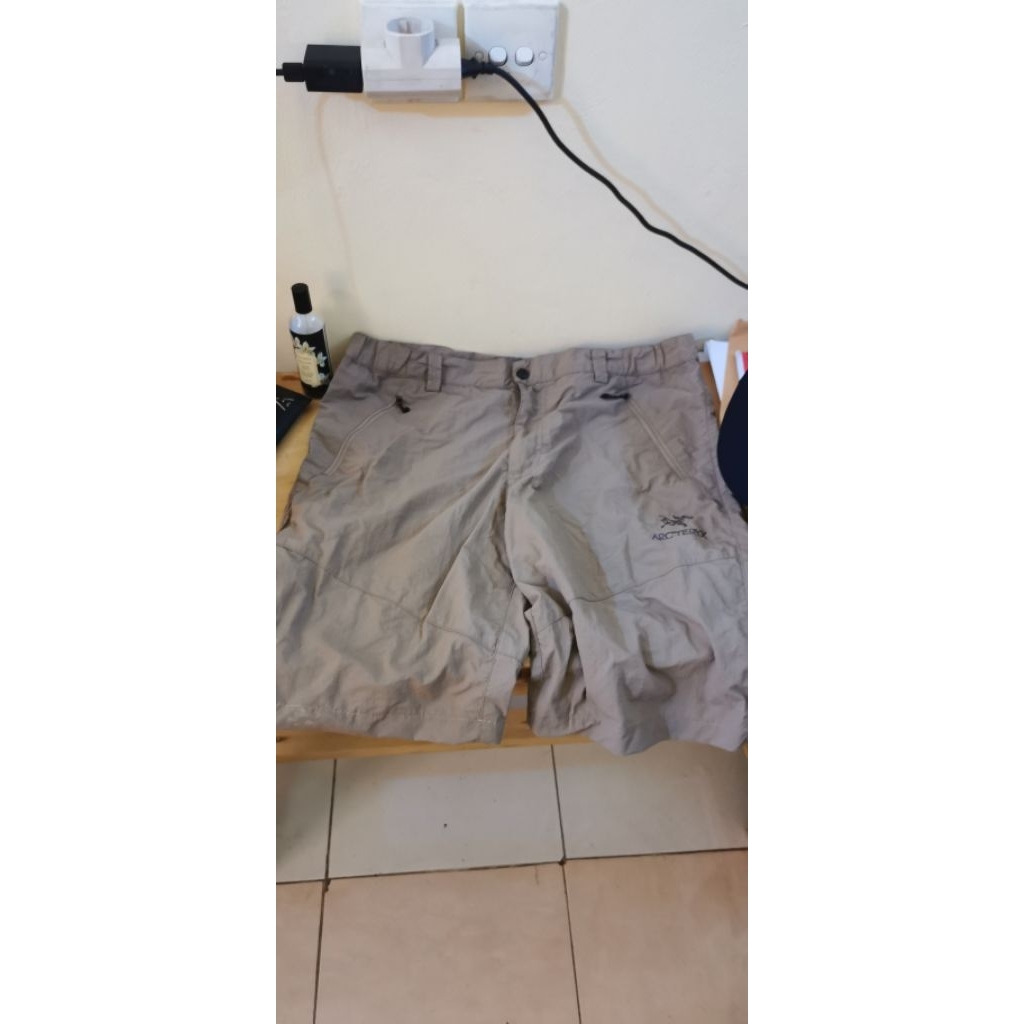 celana pendek/short pants arcteryx second