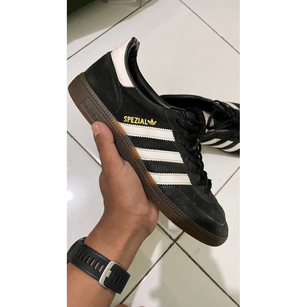 Adidas Spezial BW