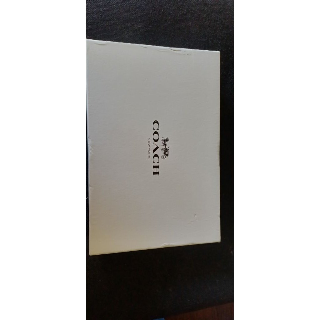 Tas wanita Merk Coach