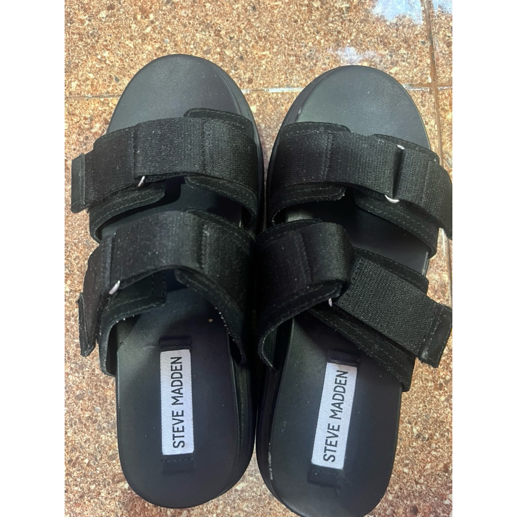 preloved steve madden sandal