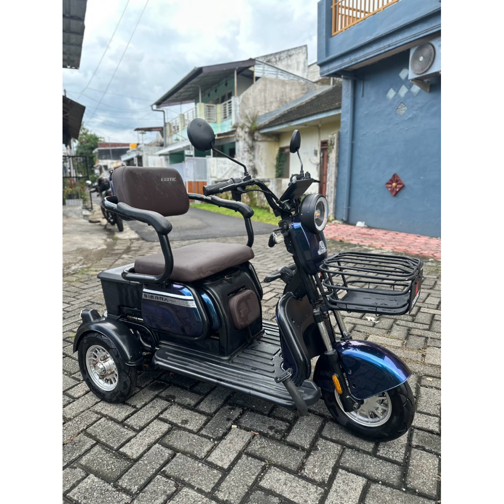 Motor Listrik Roda 3 Merk Exotic Second Bagus