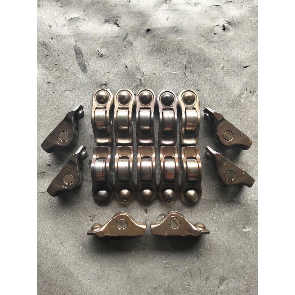 PELATUK KLEP ROCKER ARM CAYLA SIGRA AVANZA XENIA DUAL VVTI ORIGINAL