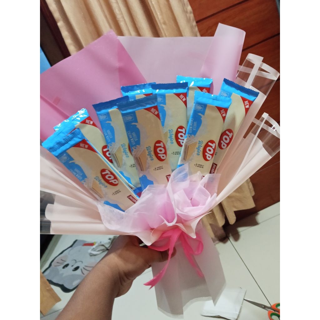 Buket Snack Pocky Pink - Hadiah Spesial dengan Kartu Ucapan Gratis