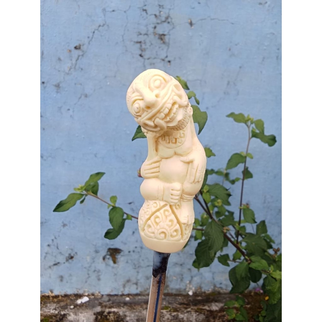 DEDER KERIS BUTO BAHAN SERBUK TULANG