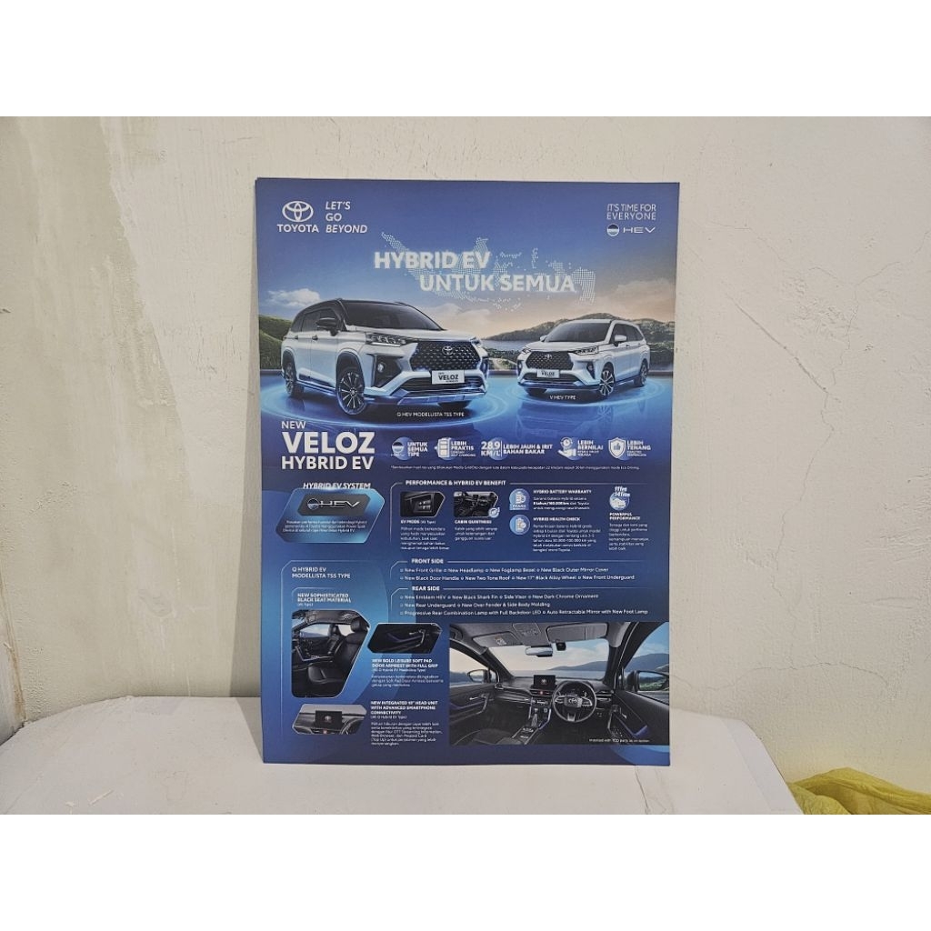 brosur katalog mobil toyota veloz hybrid 2026 flyer