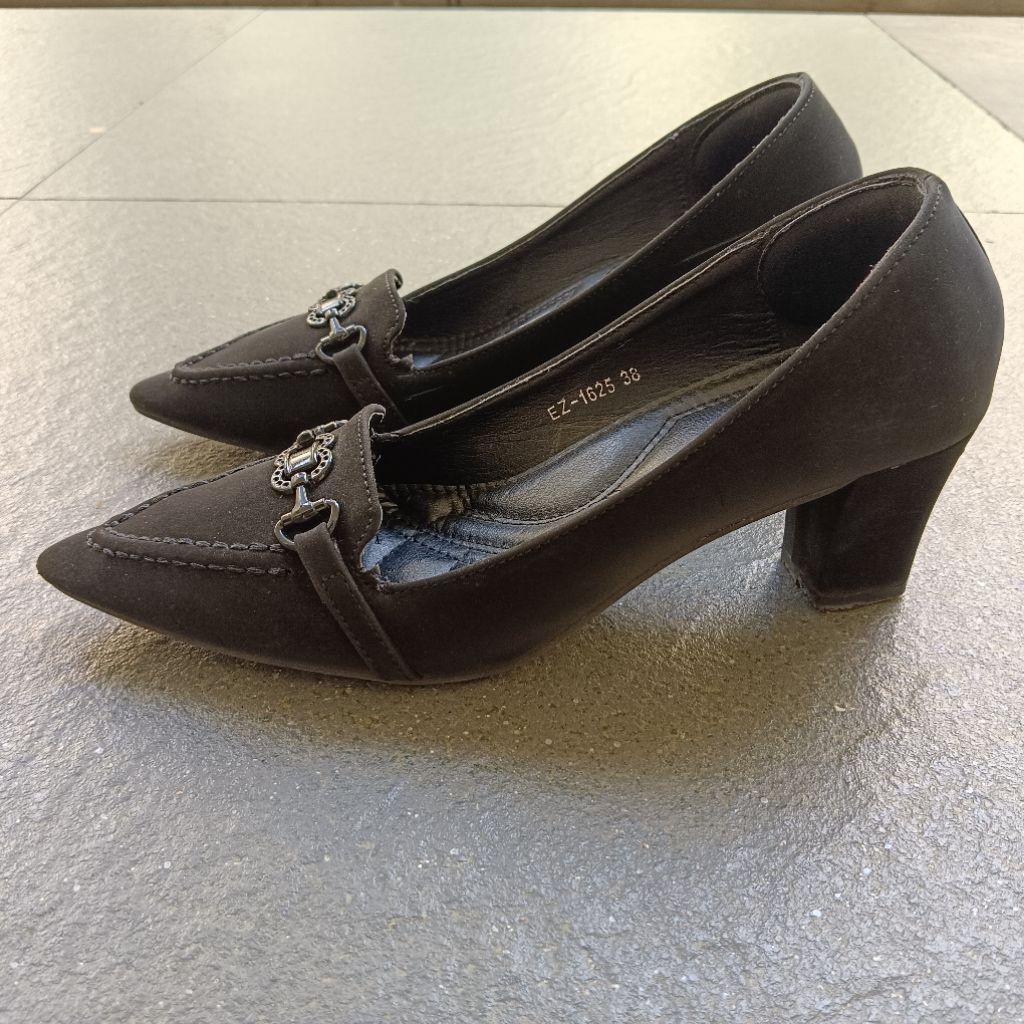PL Sepatu Heels Wanita Ellora Ori Size 38 Sepatu Kulit Sepatu Formal Sepatu Kerja Sepatu Hitam Sepat