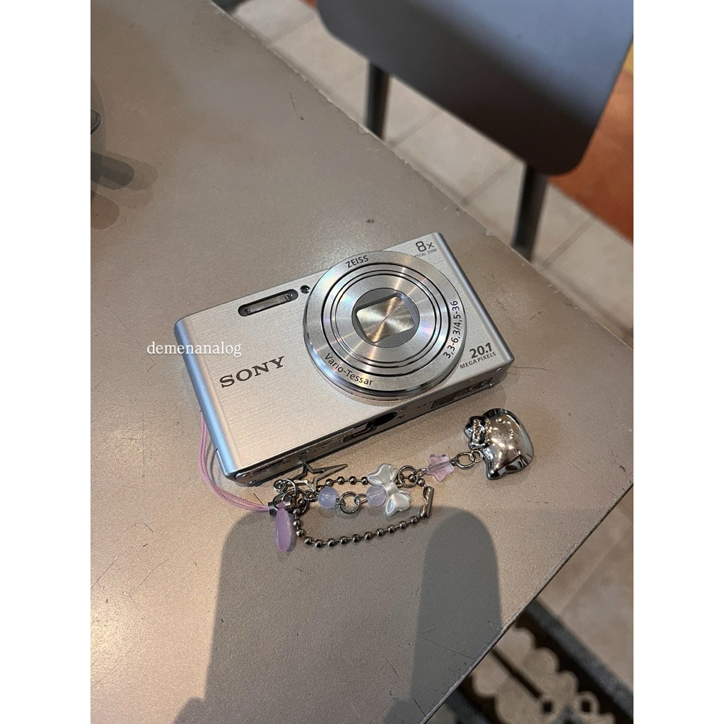 Kamera Digital Digicam Sony CyberShot DSC W830 Fullset with Box