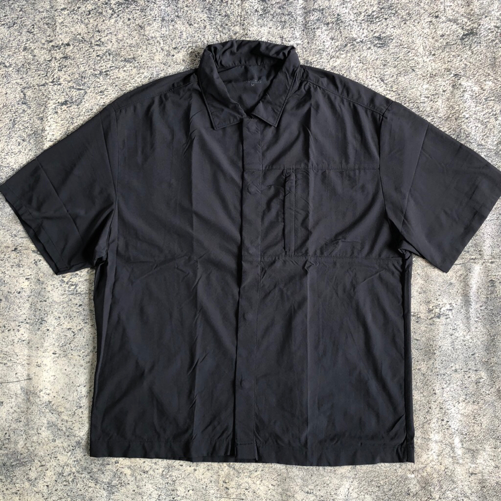 gu active shirt