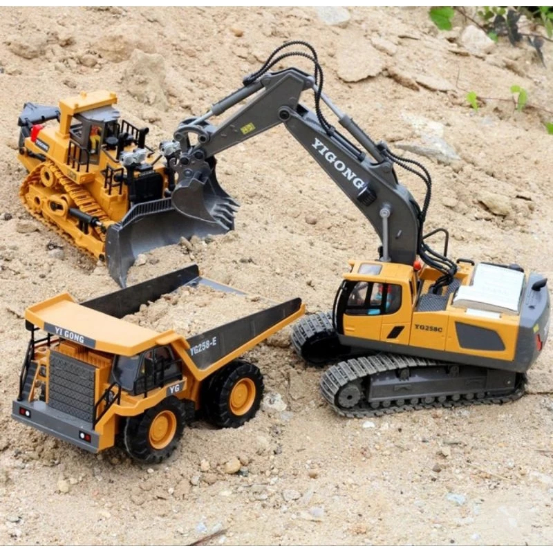 RC Excavator 11 CH Remote Control Ekskavator Frekuensi 2.4Ghz  RC Excavator YIGONG  Skala 1:20 Sinya