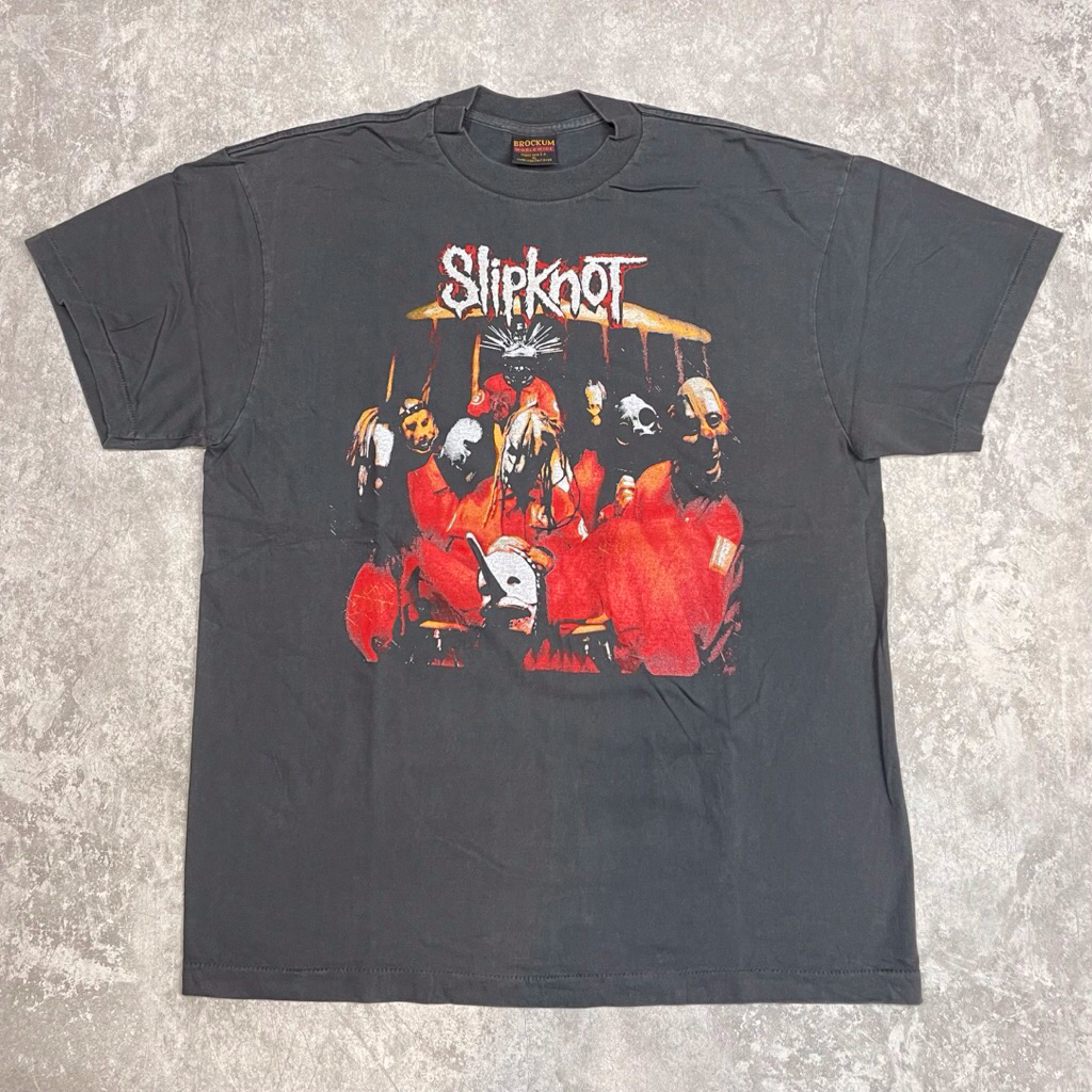 KAOS BAND FADED SLIPKNOT RED TAG BROCKUM
