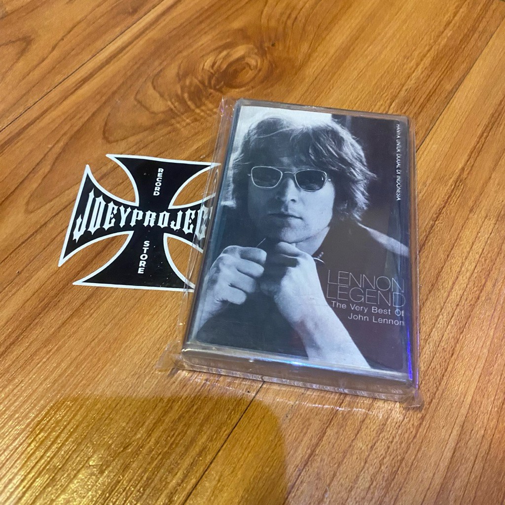 kaset john lennon the beatles - the very best of