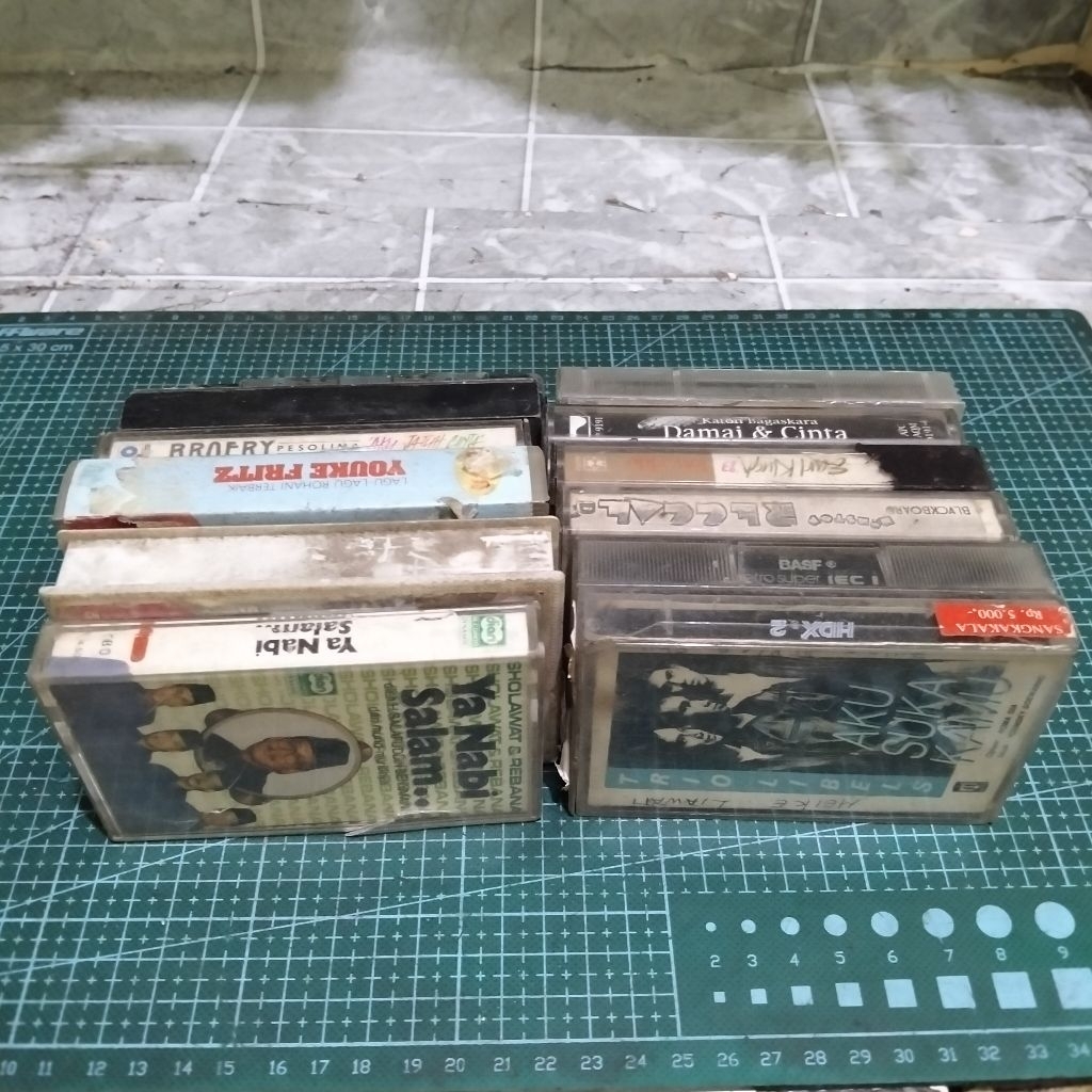 Kaset Pita Jadul Campur Borongan Bekas Kaset Tape Lama Koleksi