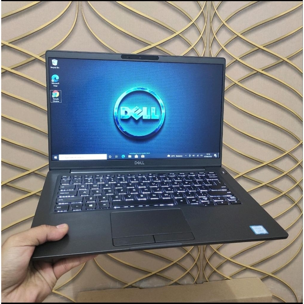ULTRABOOK DELL 7400 i7-8665U / 16GB RAM / 256GB SSD / FHD IPS